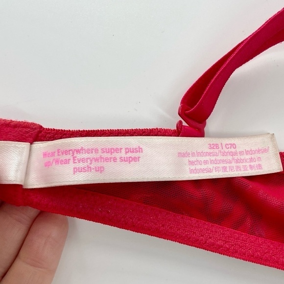 PINK Victoria’s Secret Wear Everywhere Push-Up Bra‎ 32B Red Tropical Palm Print - Picture 8 of 9